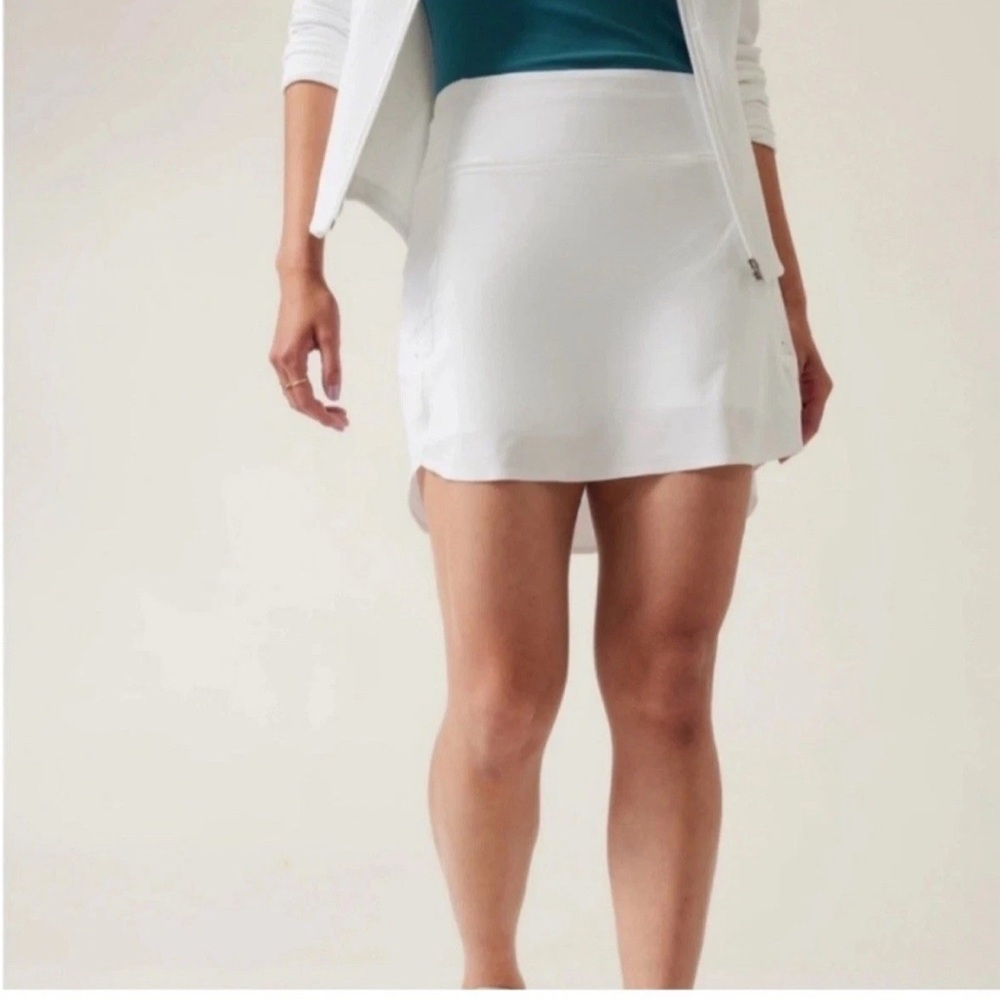 Athleta Run With It 16” Skort Skirt Bright White Zip Pocket Built in Shorts NWOT